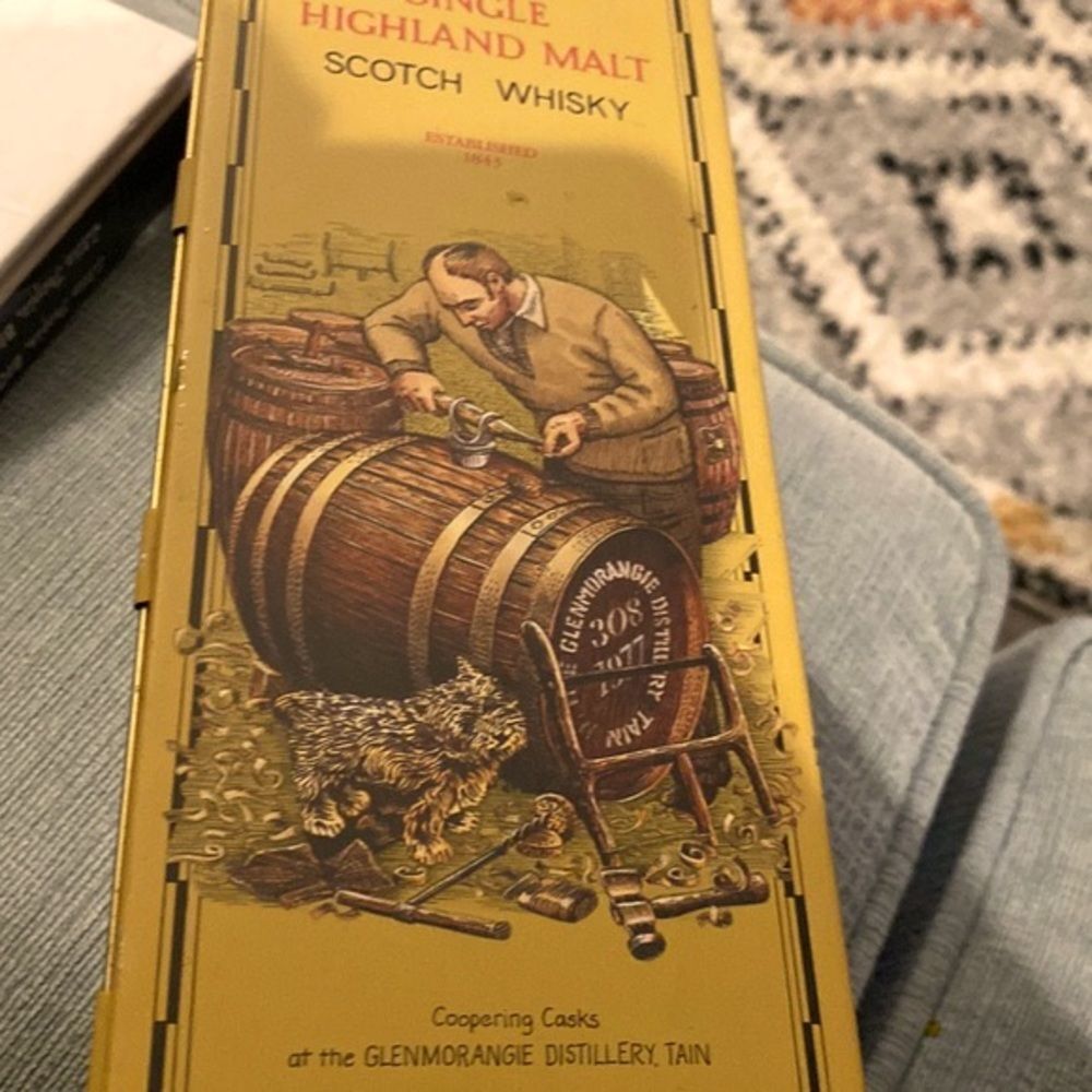 Vintage Glenmorangie Single Highland Malt Scotch Whiskey Tin Collectible